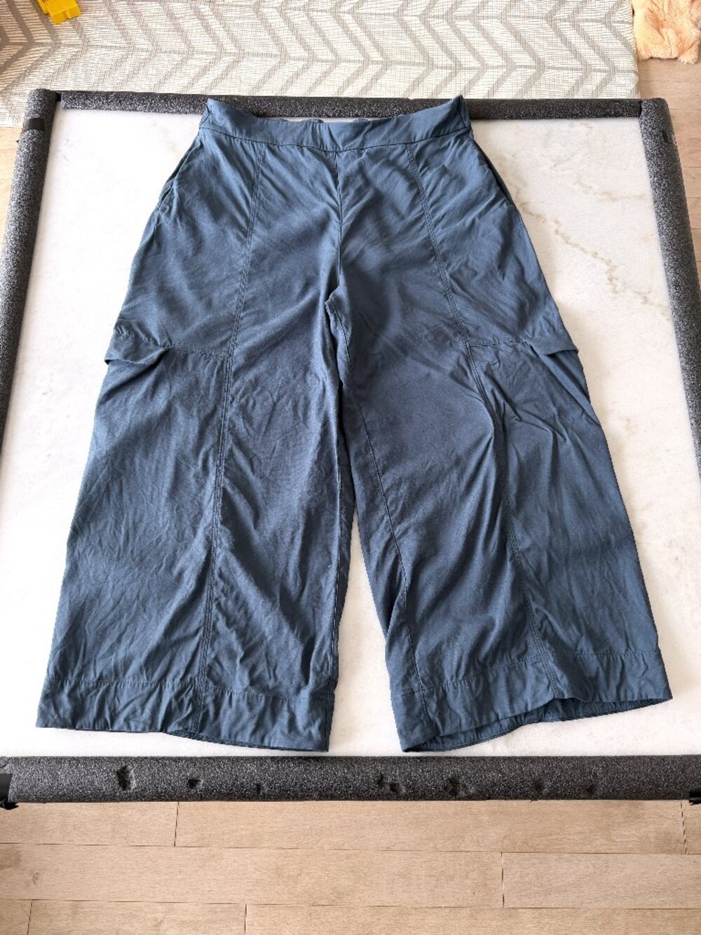 Lululemon Metropolis Maven High Rise Crop (Iron Blue) wide leg crop cargo pocket